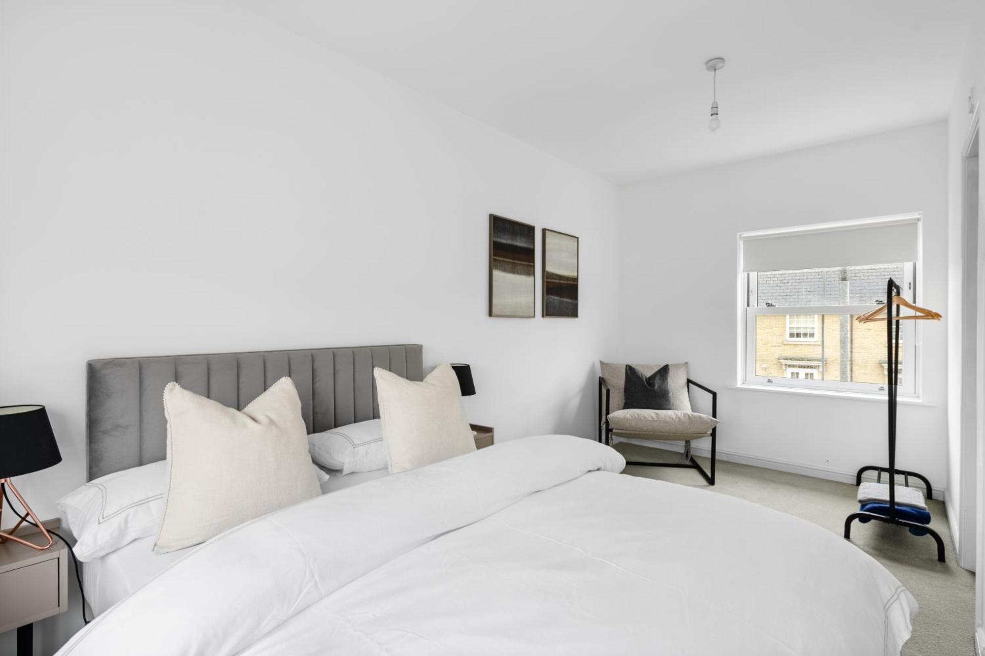 Luxurious 3 Bed House With Free Parking, Close To The Train Station & Town Брэйнтри Экстерьер фото