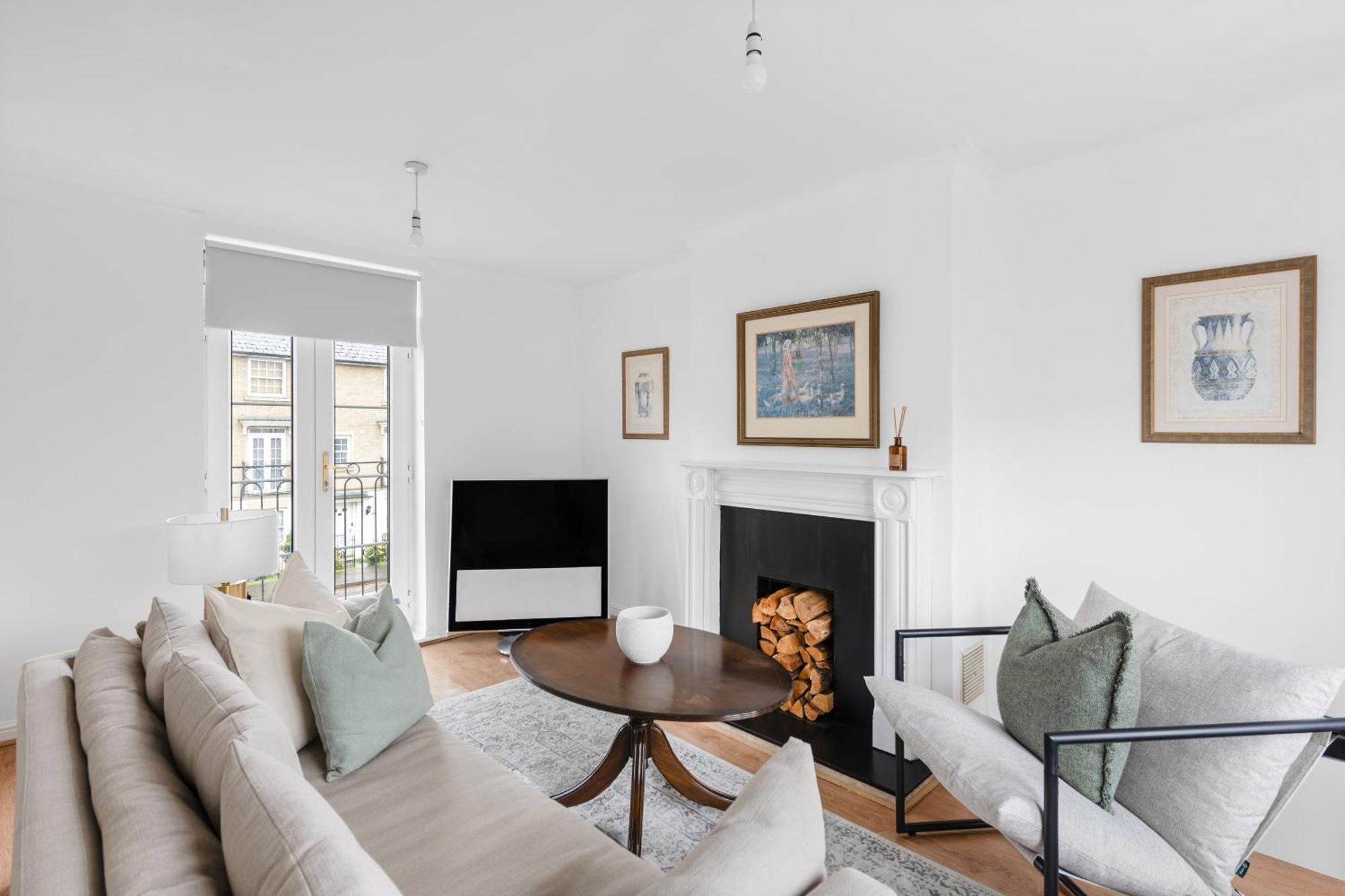 Luxurious 3 Bed House With Free Parking, Close To The Train Station & Town Брэйнтри Экстерьер фото